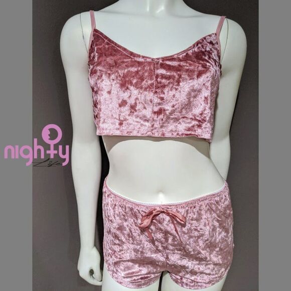 Pink Velvet Spaghetti Strap Lingerie  Set - Picture 2 of 4